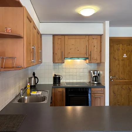 Charming Located At The Foot Of The Mountains דירה Val dʼIlliez